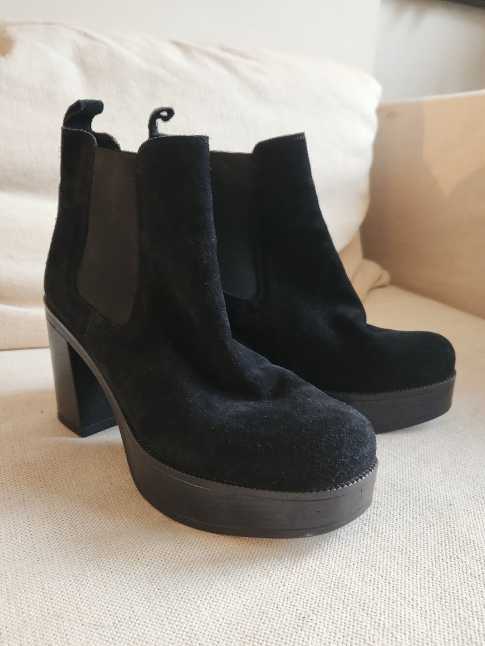L’Intervalle Black Suede Platform Chelsea Boots - Sz 41 (US 10)